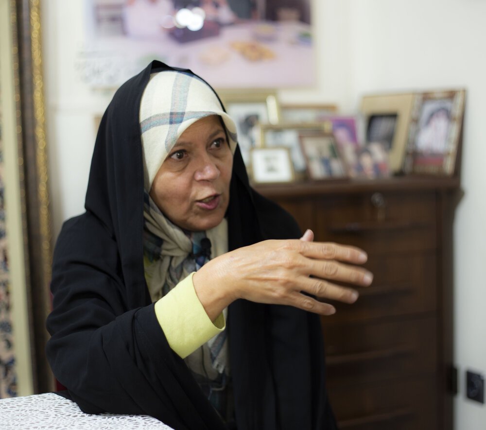 Weekly Censorship Report: Faezeh Hashemi Attacked for Expressing an Opinion