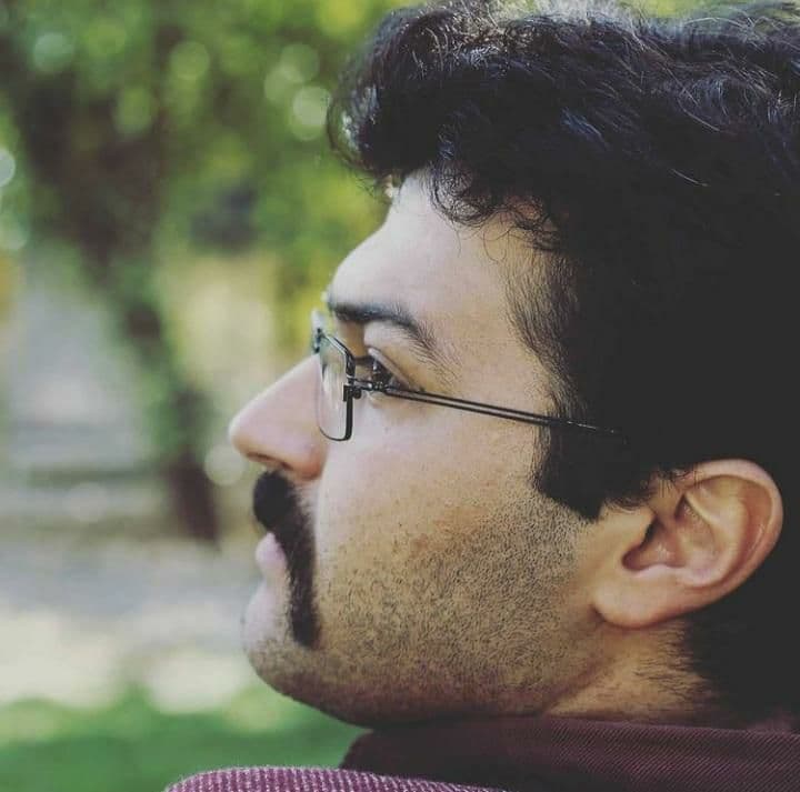 ممانعت ماموران اداره اطلاعات مریوان از دسترسی «آرام فتحی» شاعر زندانی به داروهایش